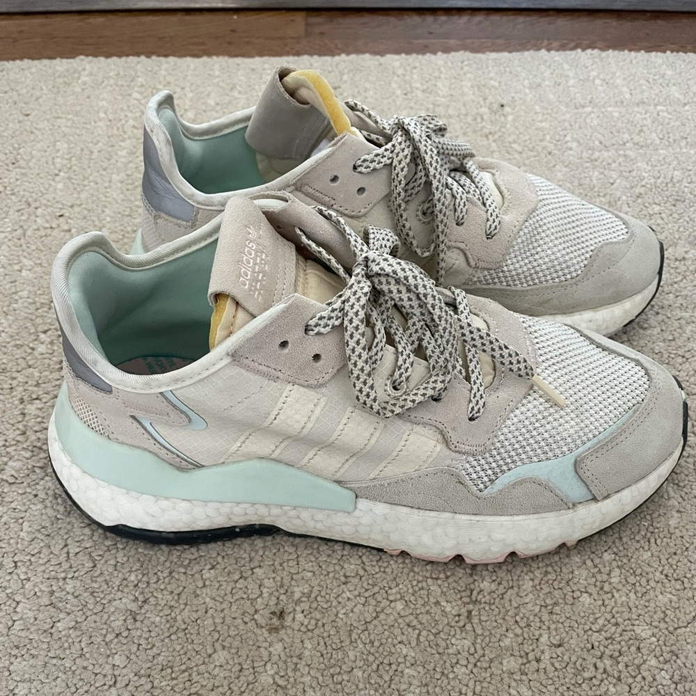 Adidas nite jogger size 8